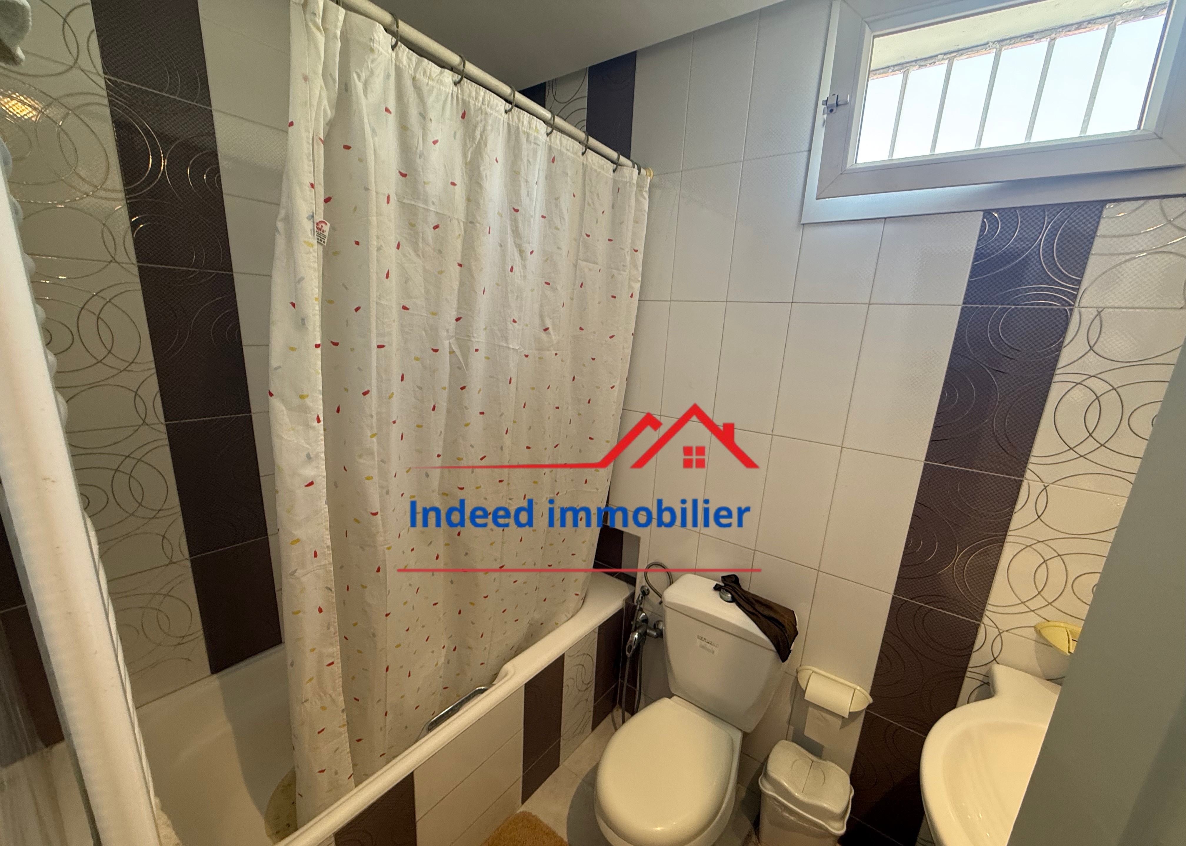 Superbe duplex à Menzah 6 (UV4)