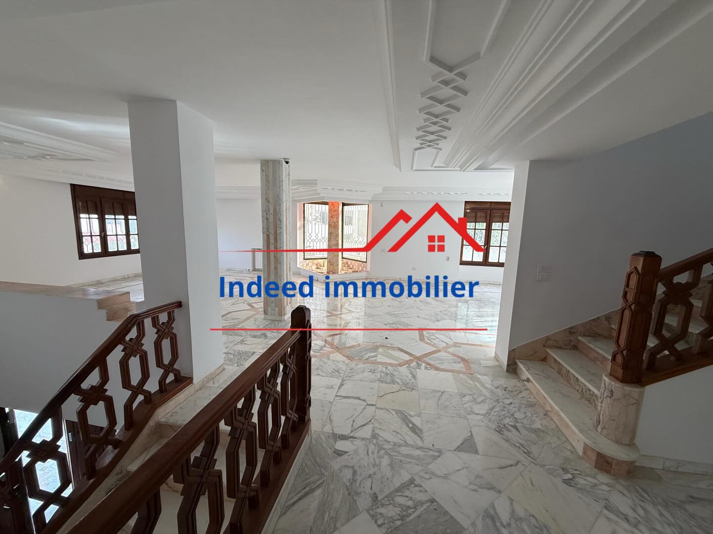 À VENDRE – VILLA DE PRESTIGE R+2 📍 El Menzah 9A