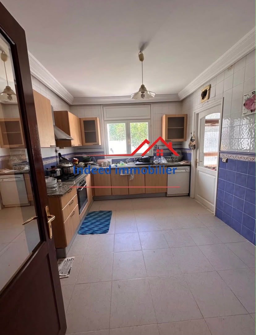 A VENDRE – S+3 À ENNASR 2