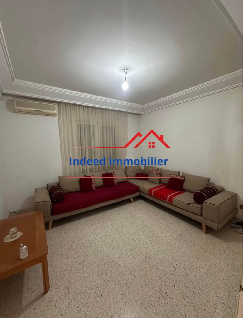 A VENDRE – S+3 À ENNASR 2