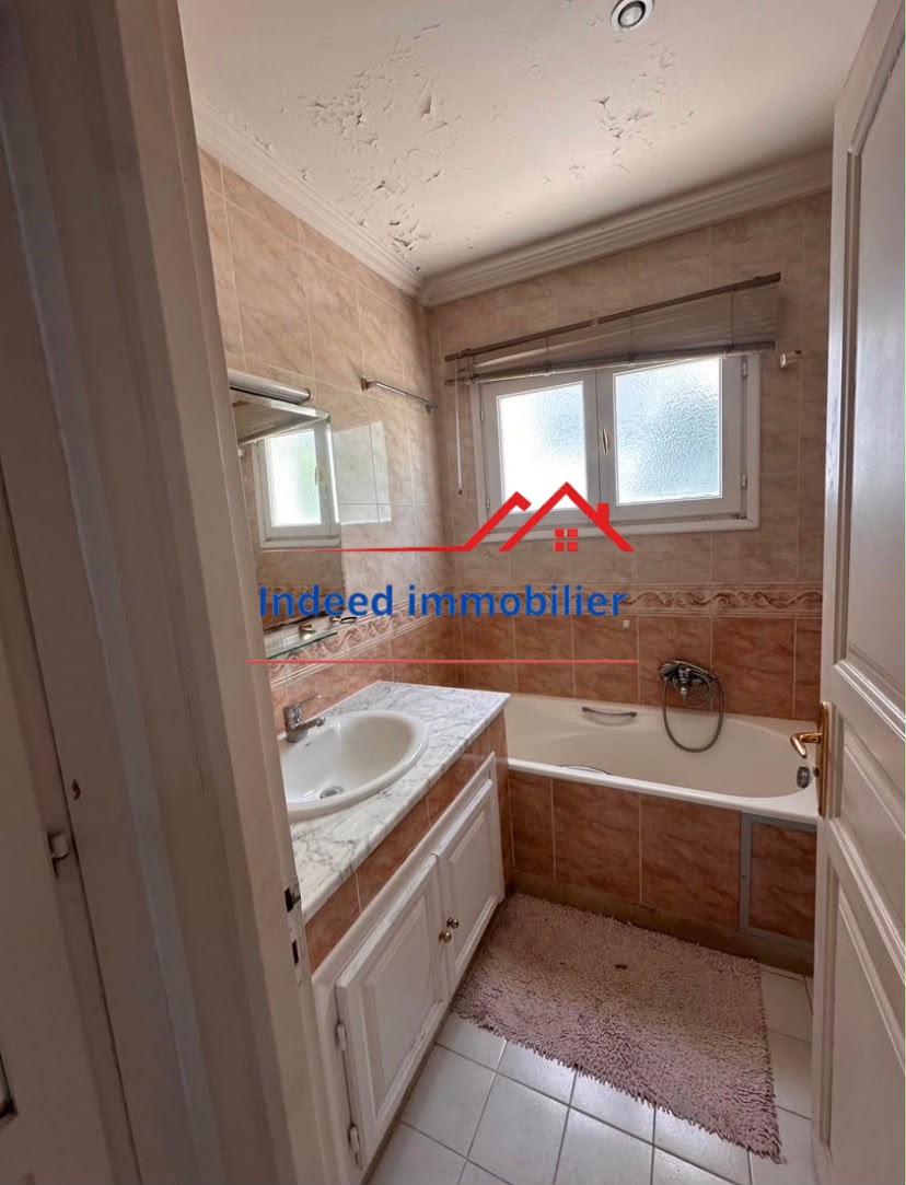 A VENDRE – S+3 À ENNASR 2