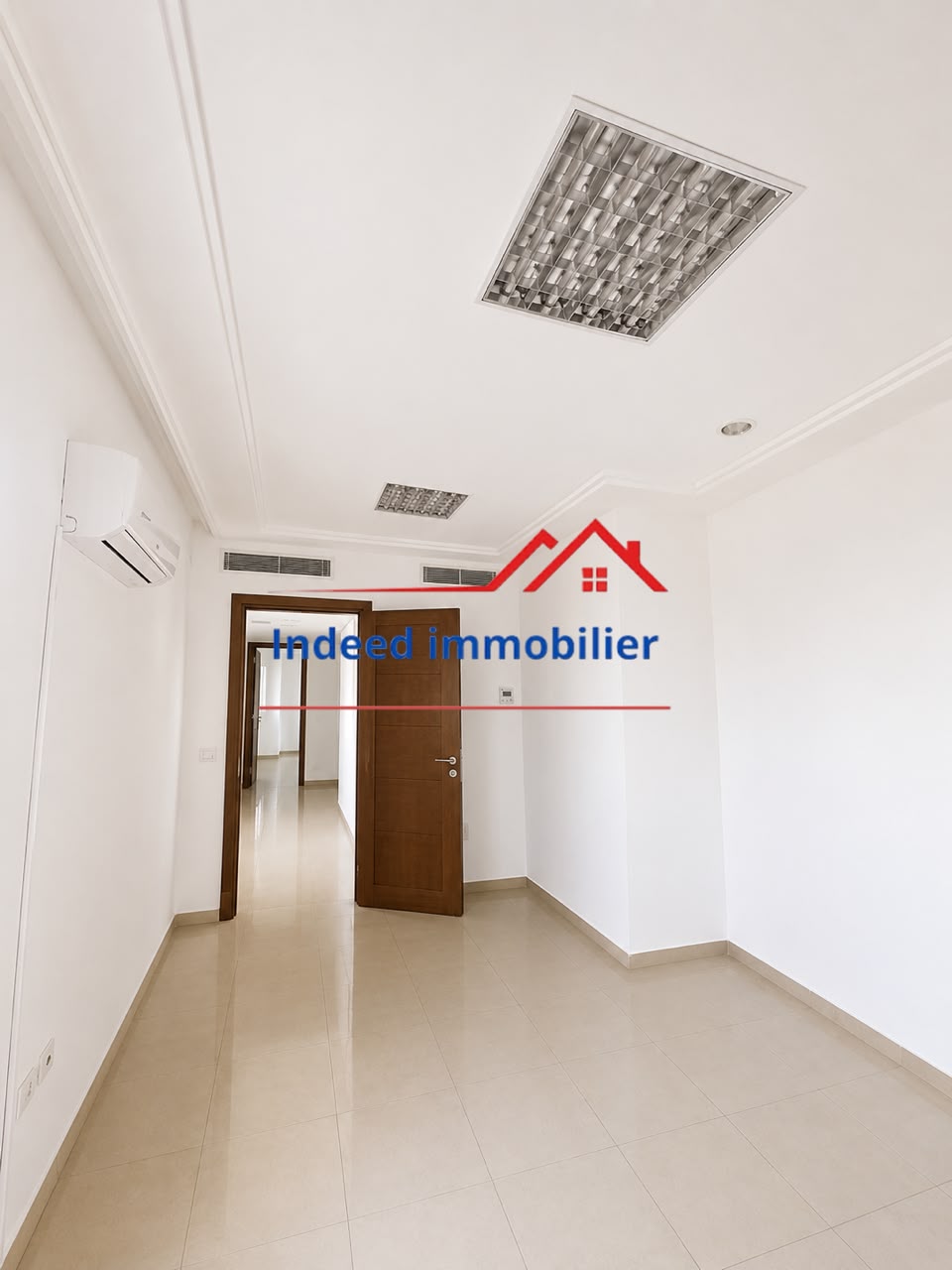 A VENDRE – BUREAU H+2 À MONTPLAISIR (AVENUE DU JAPON)
