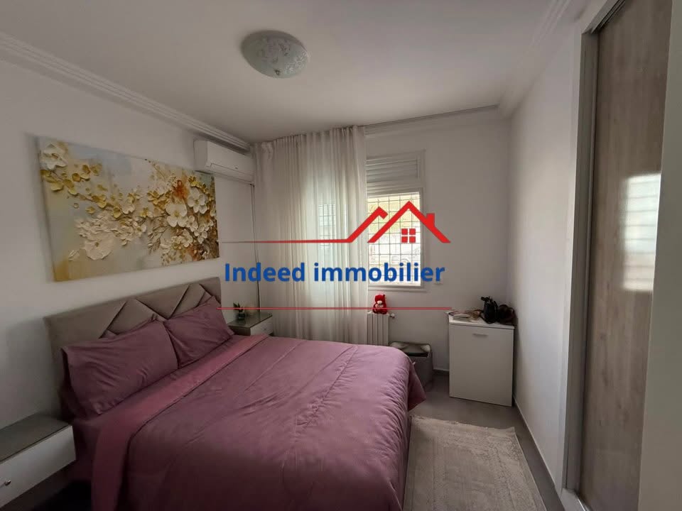  À VENDRE – Appartement S+1  Meublé à Ennasr 1