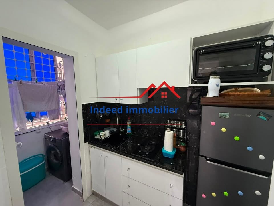  À VENDRE – Appartement S+1  Meublé à Ennasr 1