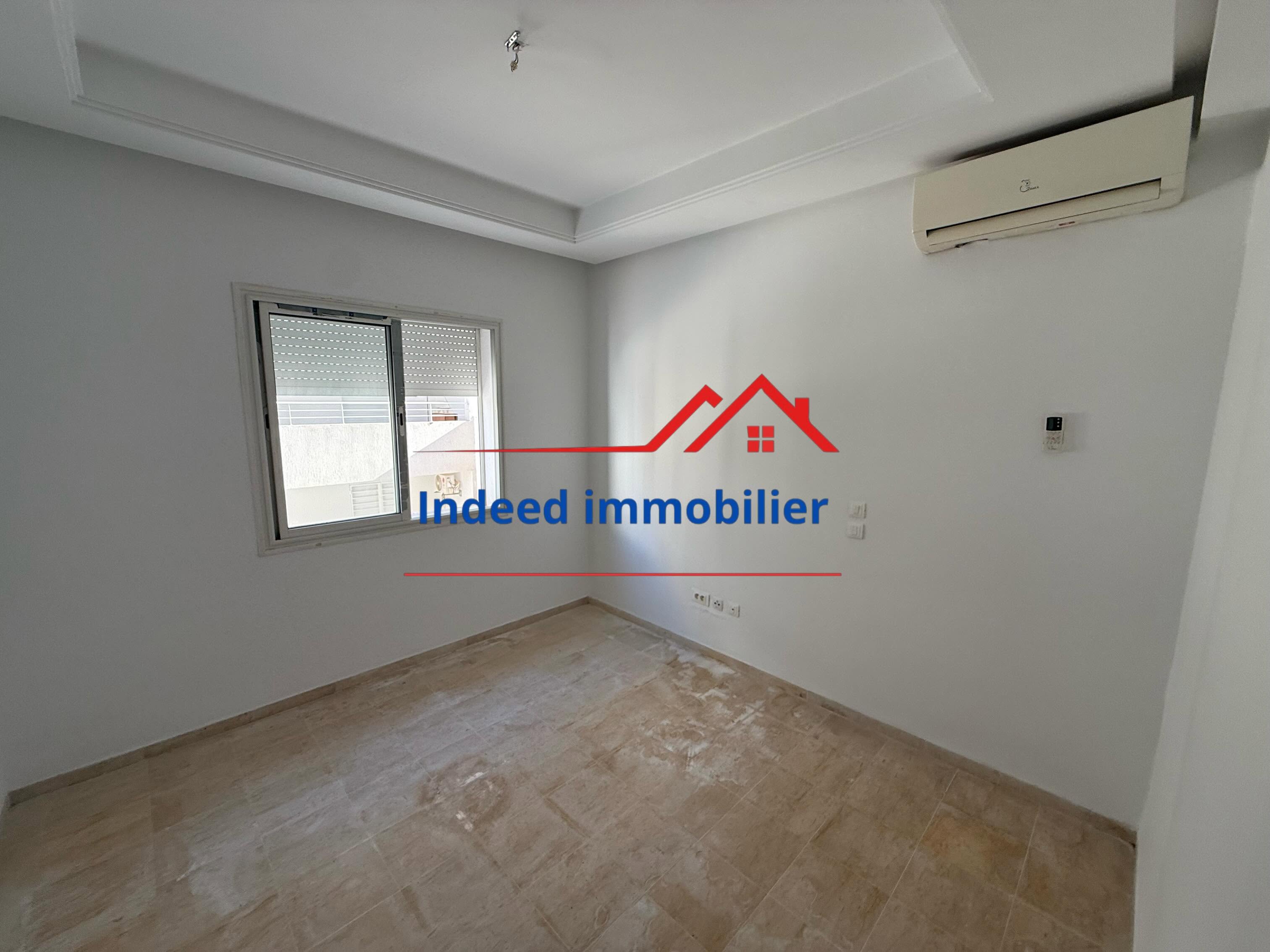 À Vendre – Appartement S+1 à Ennasr 