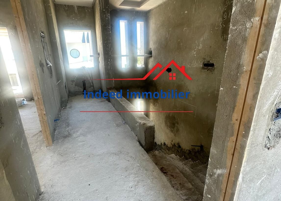  À Vendre – Villa SOUKRA PARK 