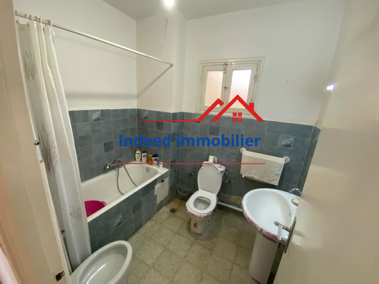 Superbe Appartement S+2 à Vendre à El Manar 2