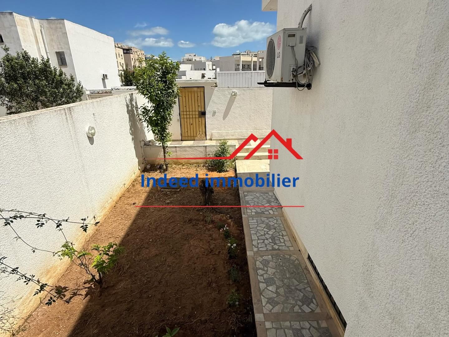  SUPERBE DUPLEX À VENDRE À NASSER 2 