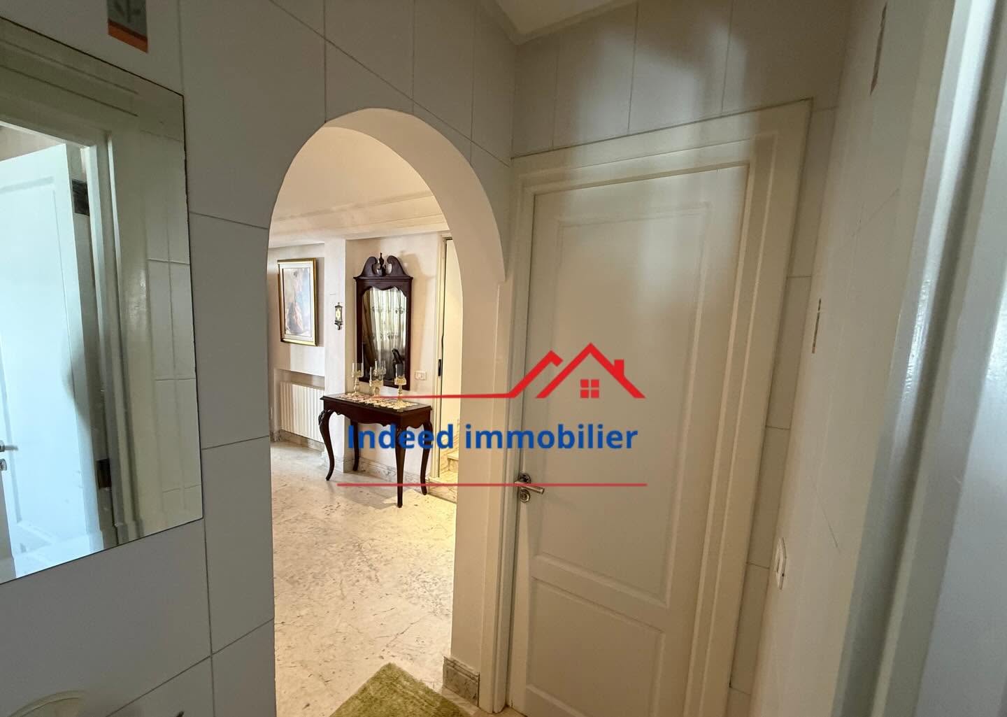 À vendre / À louer : Superbe duplex à Menzah 6 (UV4)