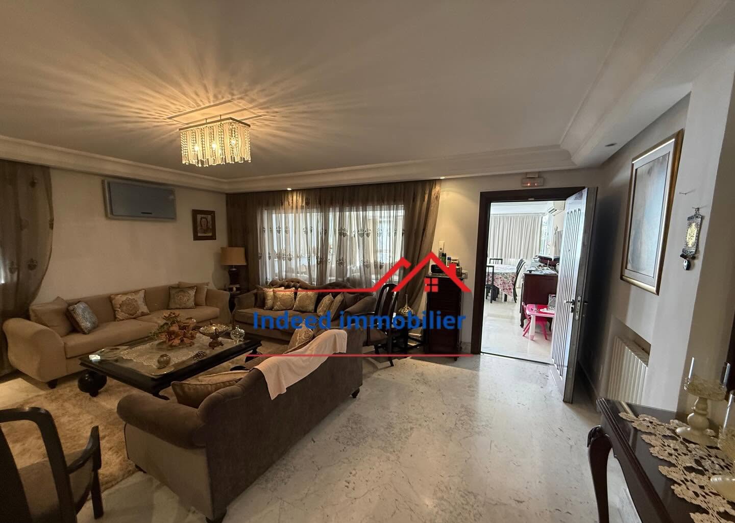 À vendre / À louer : Superbe duplex à Menzah 6 (UV4)
