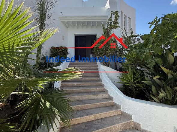 À VENDRE – Villa à Menzah 7 