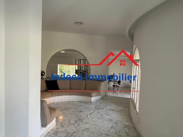 À VENDRE – Villa à Menzah 7 