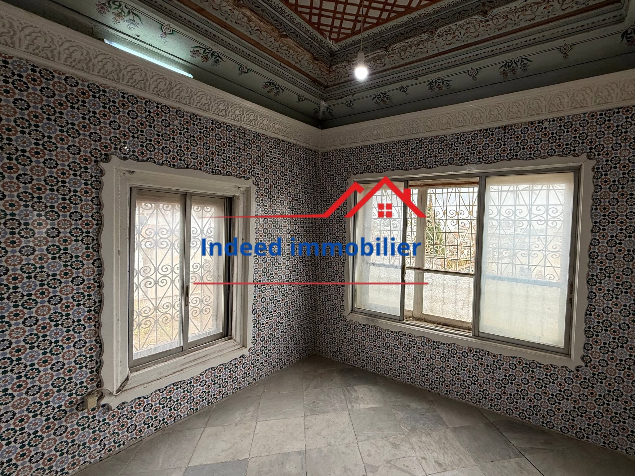  À VENDRE – MAISON AUTHENTIQUE DANS LA MÉDINA DE TUNIS