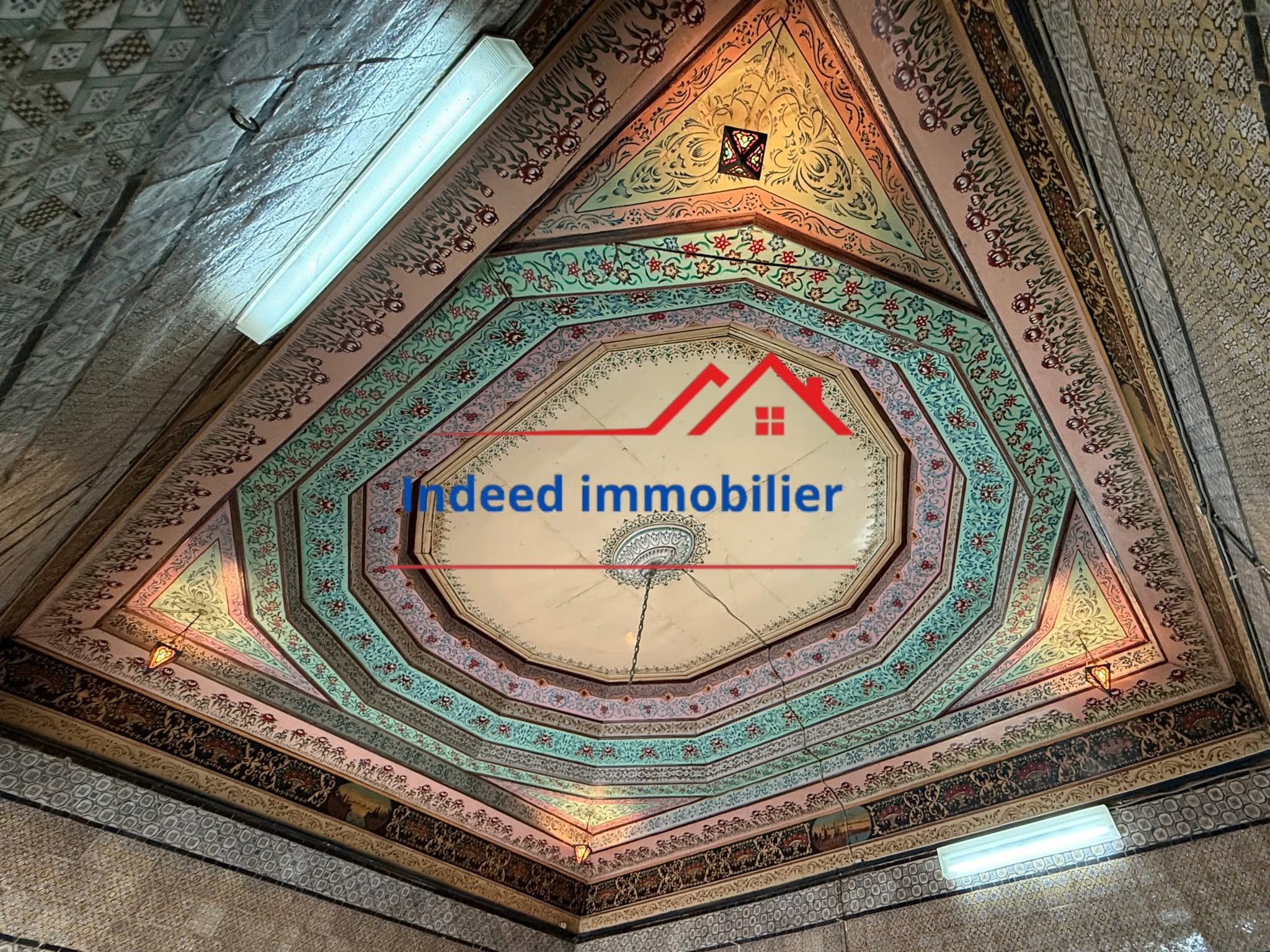  À VENDRE – MAISON AUTHENTIQUE DANS LA MÉDINA DE TUNIS