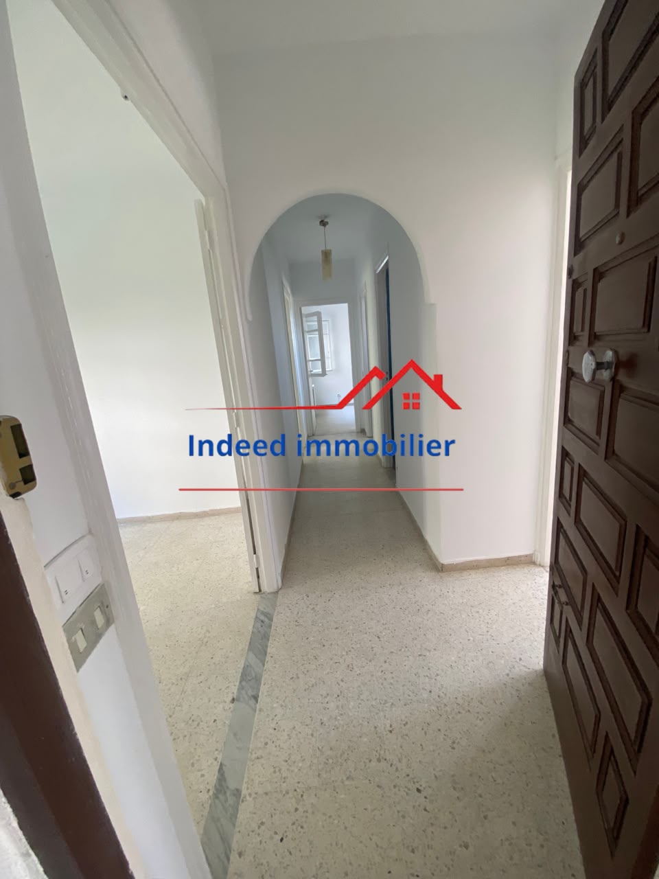 🏡🔑 À VENDRE – Appartement S+2 au 2ᵉ étage à El Manar 2 🔑🏡