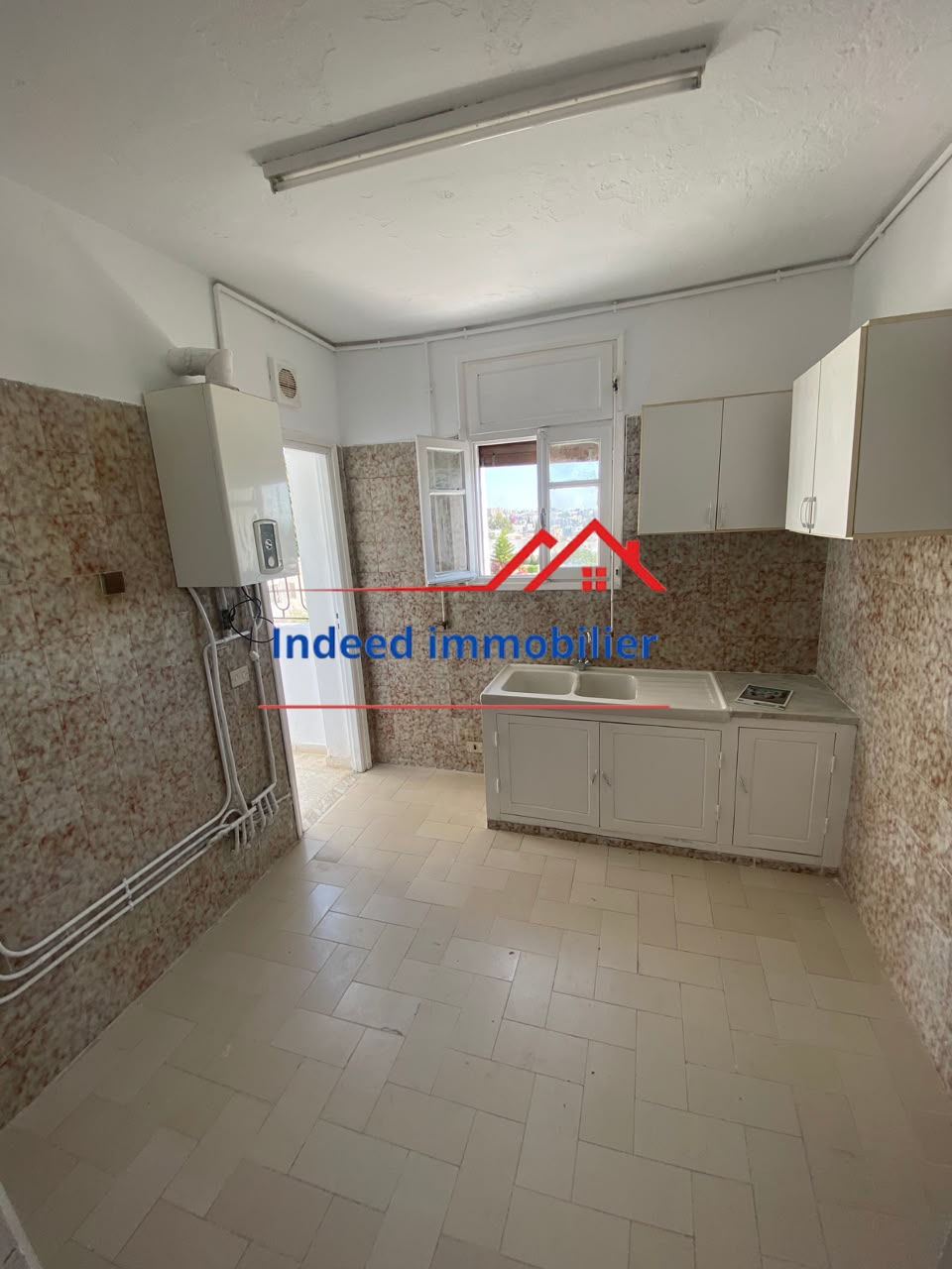 🏡🔑 À VENDRE – Appartement S+2 au 2ᵉ étage à El Manar 2 🔑🏡