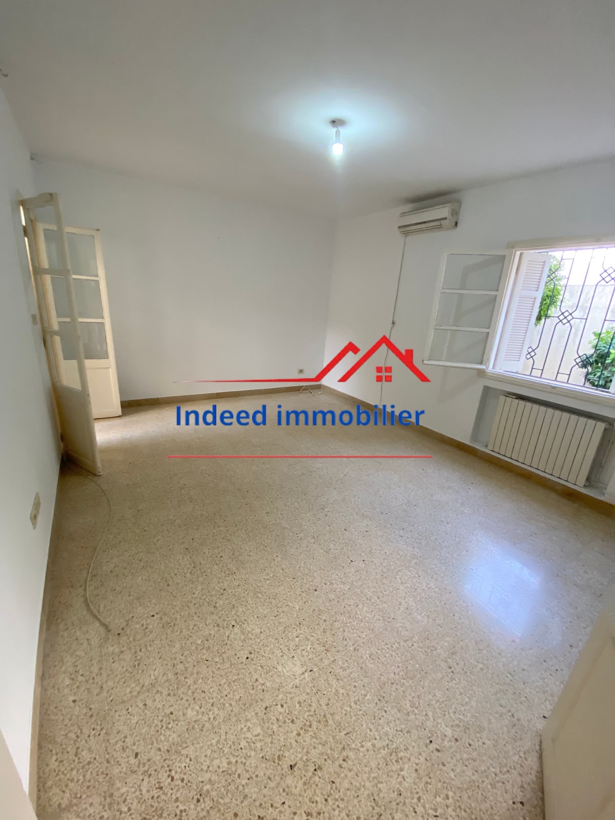 À VENDRE – Villa S+4 à La Soukra 