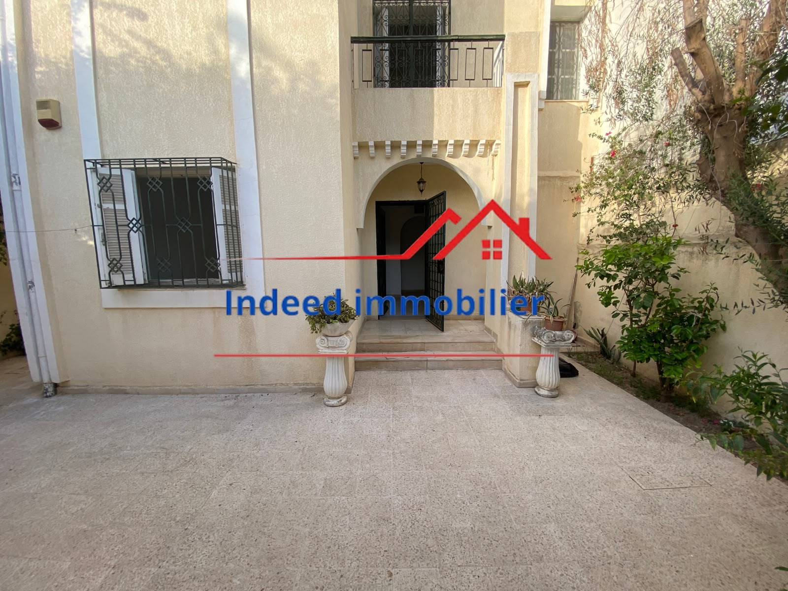 À VENDRE – Villa S+4 à La Soukra 