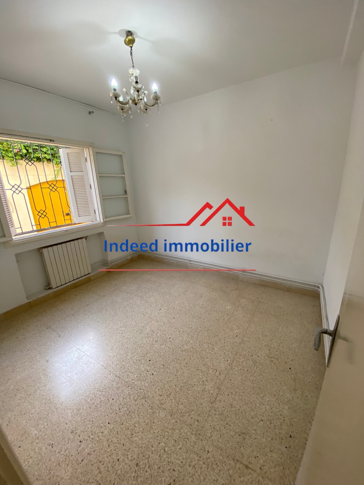 À VENDRE – Villa S+4 à La Soukra 