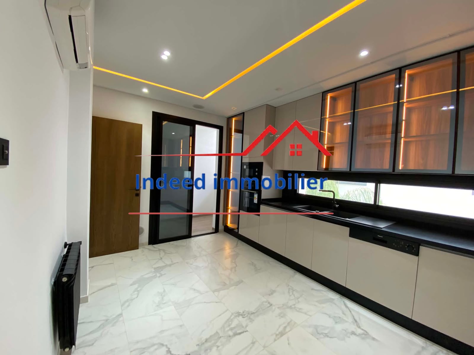 À VENDRE – Magnifique Appartement S+3 à Aïn Zaghouan Nord