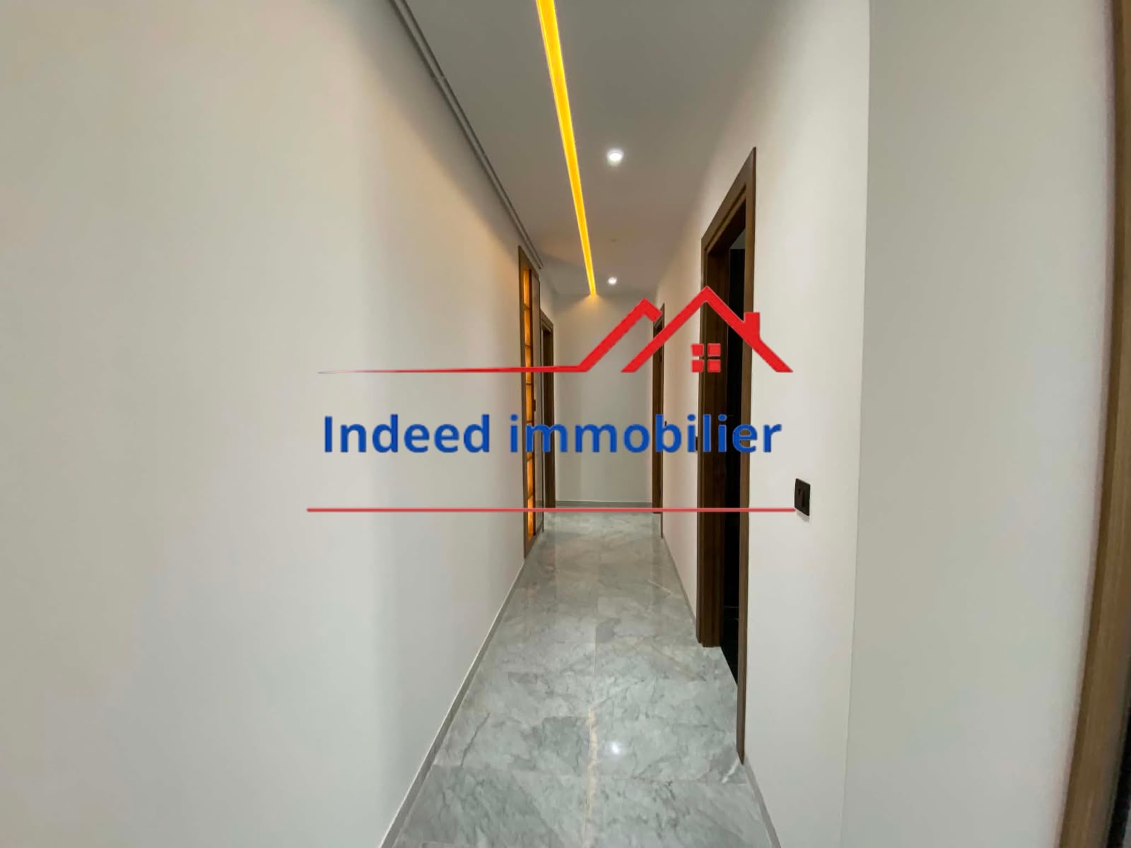 À VENDRE – Magnifique Appartement S+3 à Aïn Zaghouan Nord