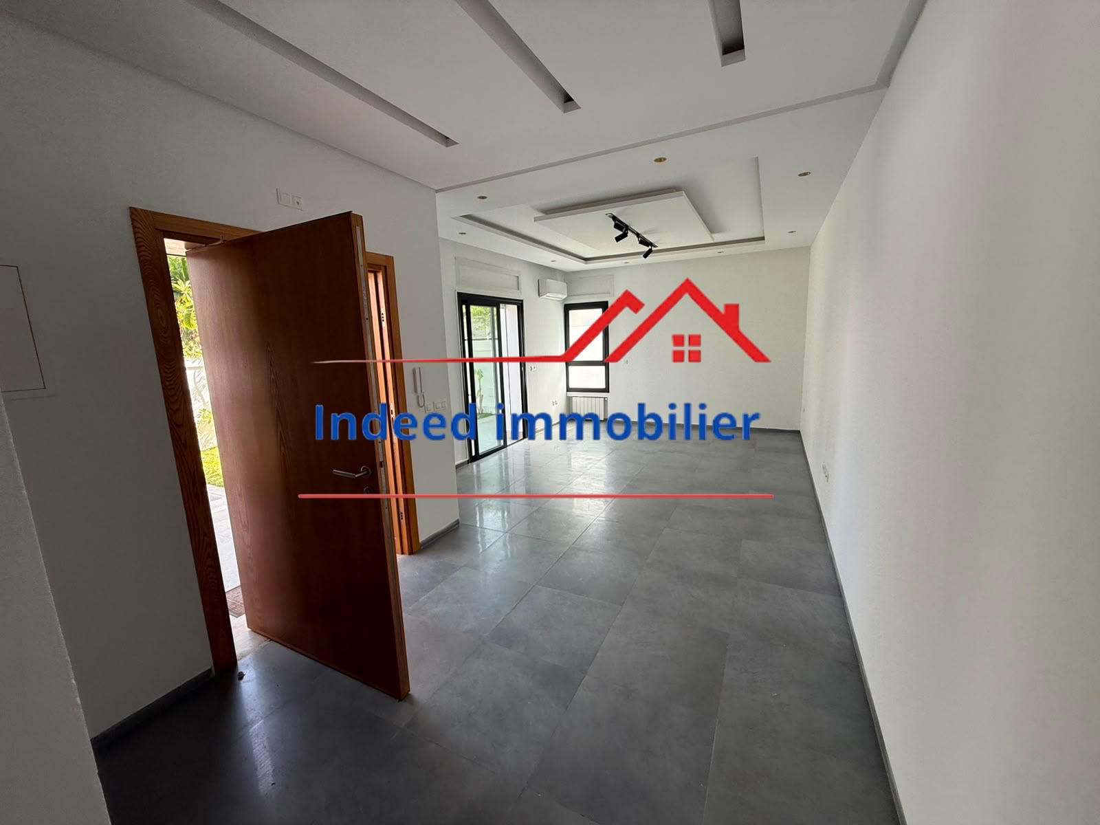  À LOUER – Magnifique Villa S+3 Indépendante 