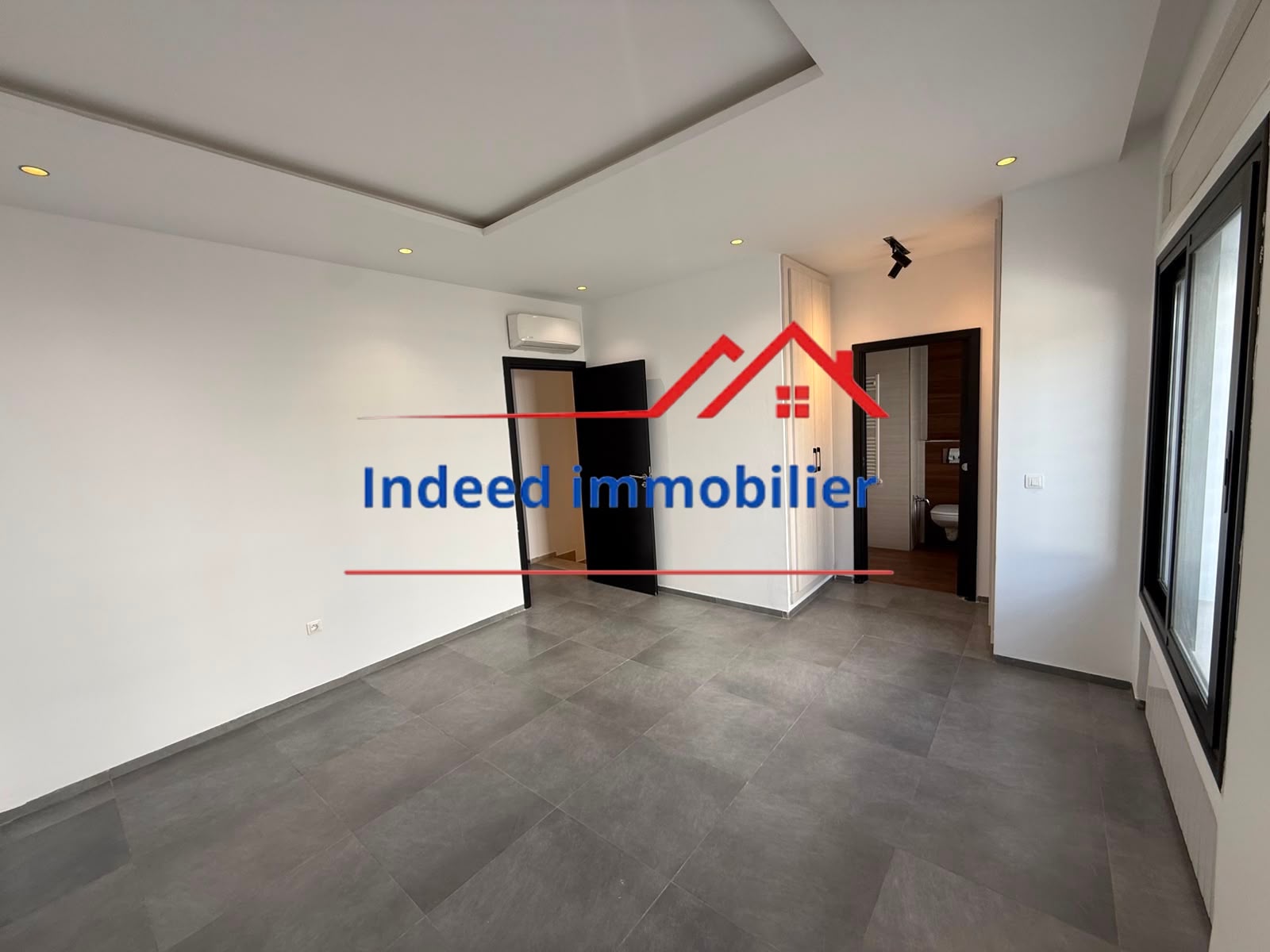  À LOUER – Magnifique Villa S+3 Indépendante 